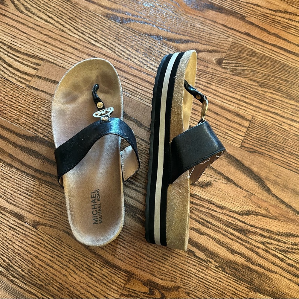 Michael Kors black patent leather with black and white platform sandals enamel